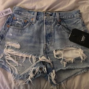 Levi’s 501 high waisted denim shorts